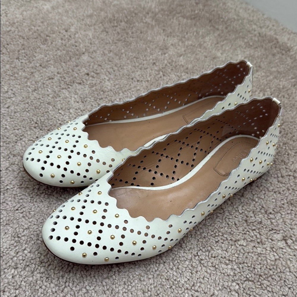Chloe Scalloped White Ballet Flats